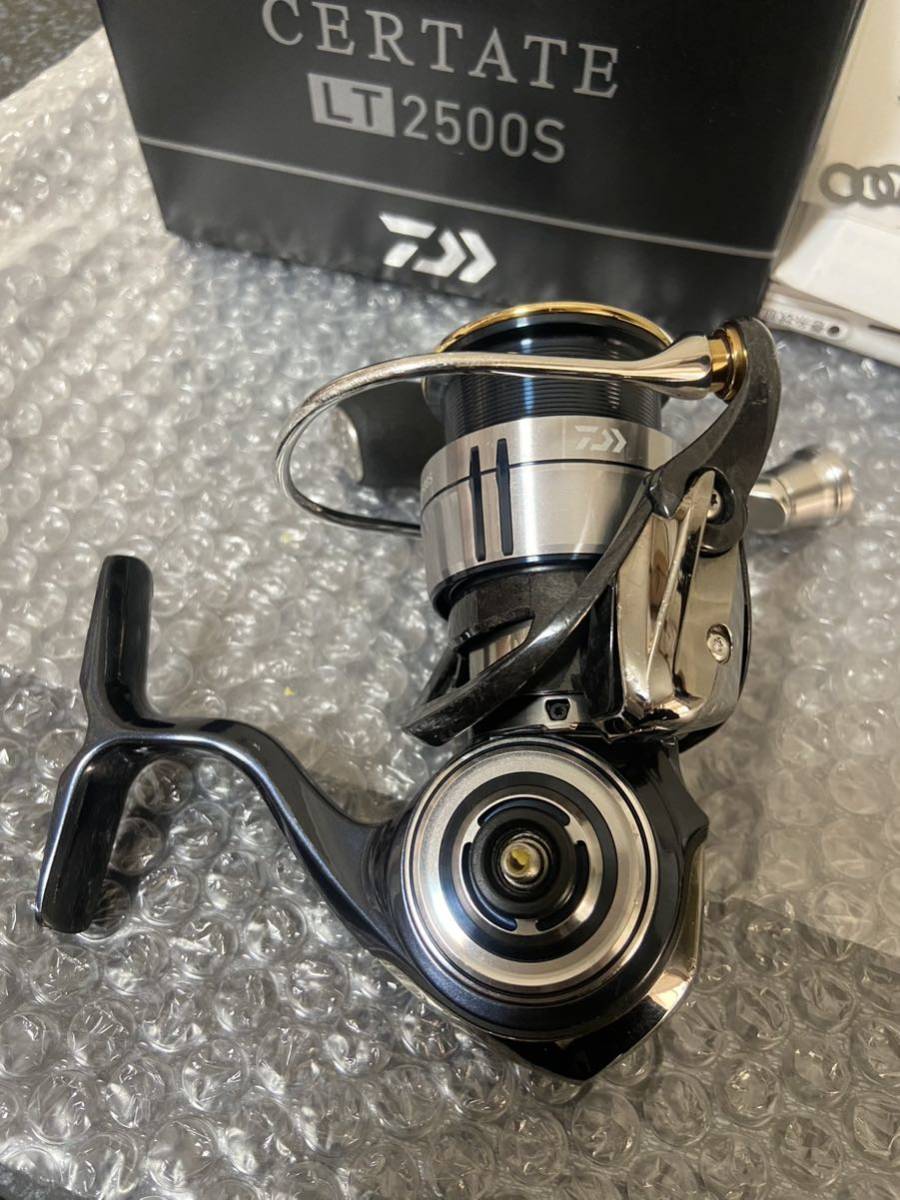 中古ダイワ リール　19セルテート LT 2500S DAIWA _画像5