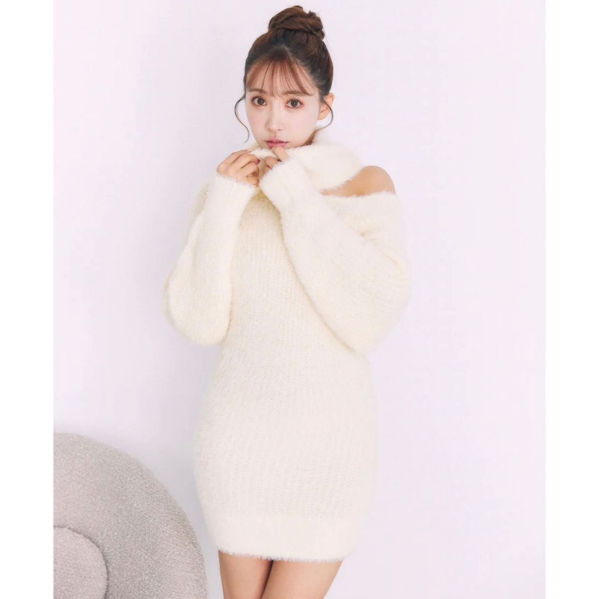 ミストレアス　Many Way Fluffy Knit Mini-Dress 