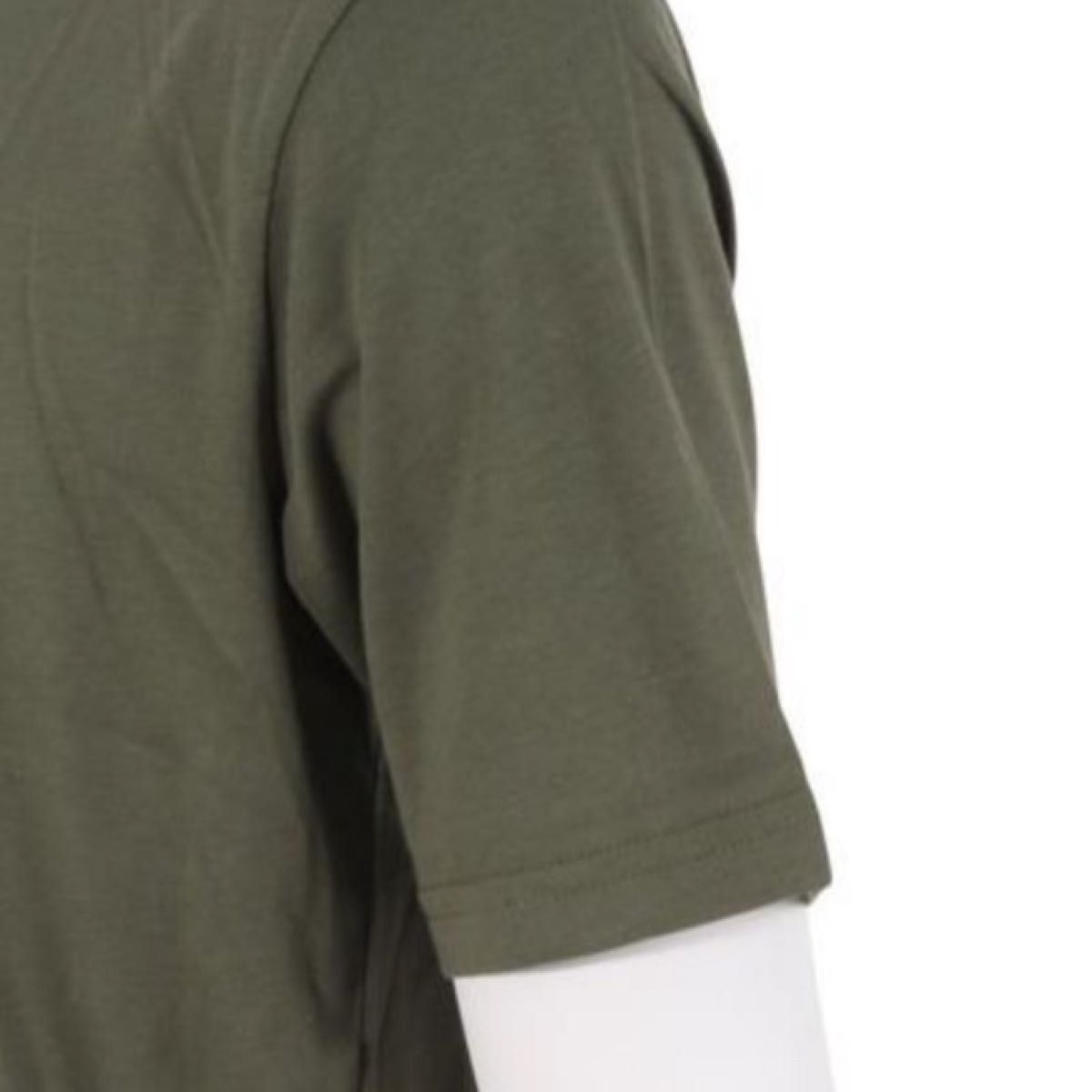 新品未使用　アンダーアーマー　プロジェクトロック ブラフマブル  Tシャツ　カーキ　XXLサイズ