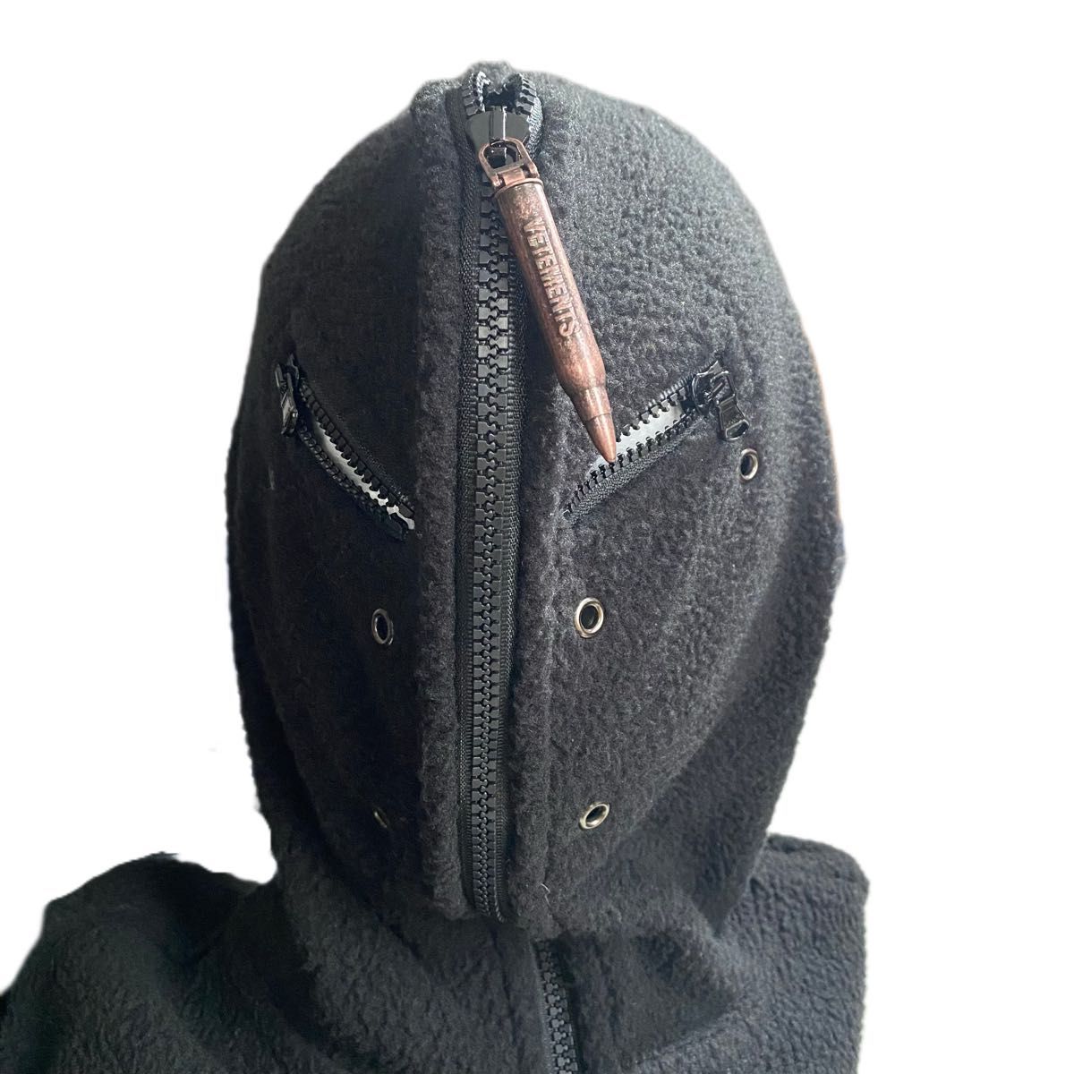 Vetements ss19 gimp bullet fleece mask