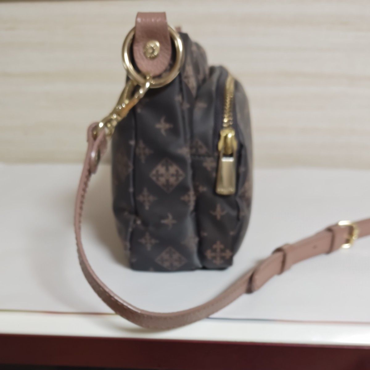 russet ショルダーバッグ 美品|Yahoo!フリマ(旧PayPayフリマ) russet ショルダーバッグ 美品|Yahoo!フリマ(旧PayPayフリマ)