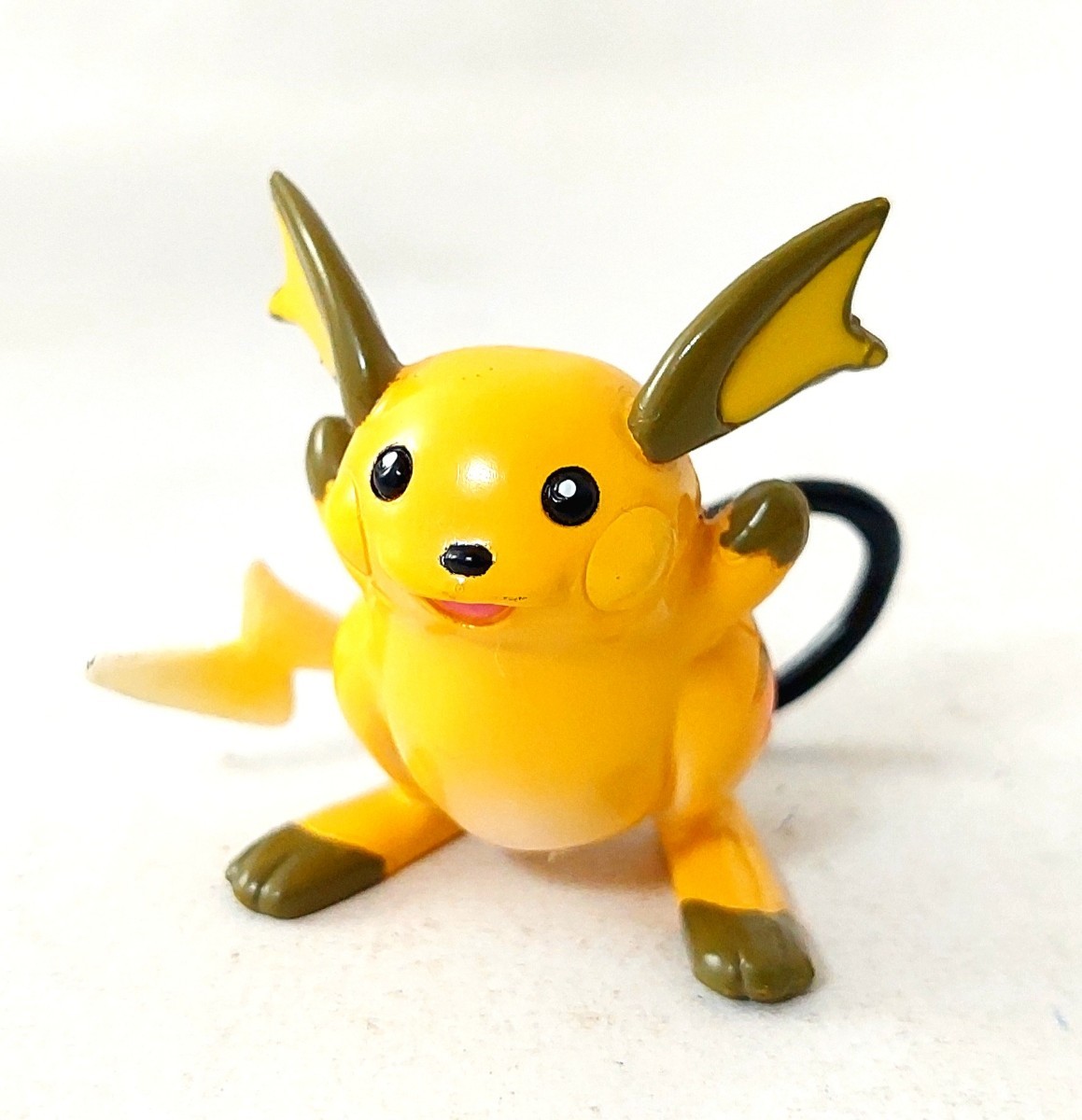 送料200円～☆希少!当時物!TOMY ポケモン ポケットモンスター モンスターコレクション「ライチュウ(初期ver.)」モンコレ フィギュア 玩具_画像1