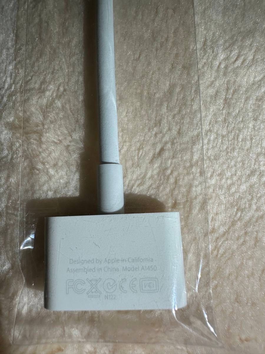  Apple 純正 Lightning-30ピンアダプタ(0.2m) MD824AM/A A1450 30PIN 変換ケーブル