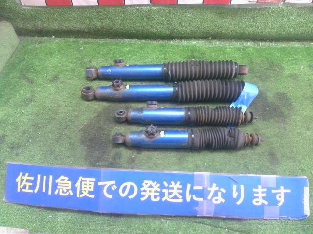  Toyota Hiace long super GL KDH206V Cusco shock absorber for 1 vehicle 4 pcs set damping force adjustment dial attaching boots torn equipped rust equipped 