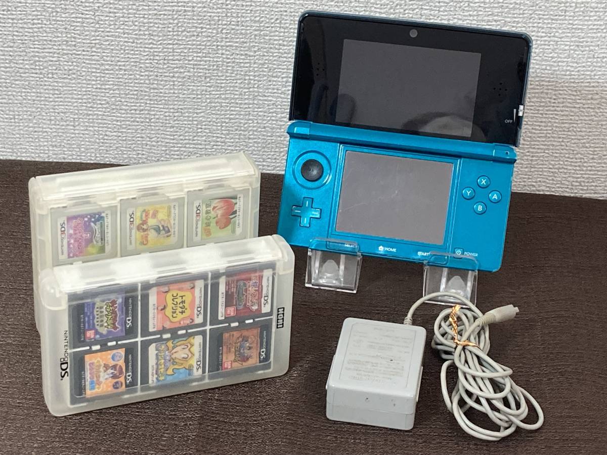 任天堂 Nintendo 3DS ブルー系　中古ジャンク　ソフト多数付き_画像1