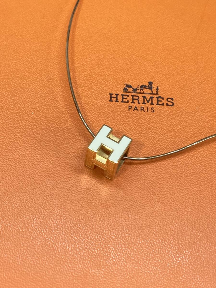 HERMES エルメス Hキューブ ネックレス ペンダント ホワイト/ゴールド_画像1