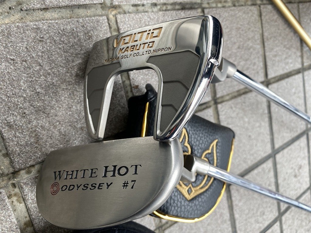 ■綺麗【Taylor Made Golf テーラーメイド TB648 キャディバッグ VOLTIO NINJA880Hi GD KABUTO PUTTER ODYSSEY WHITE HOT 豪華セット】SH-_画像3