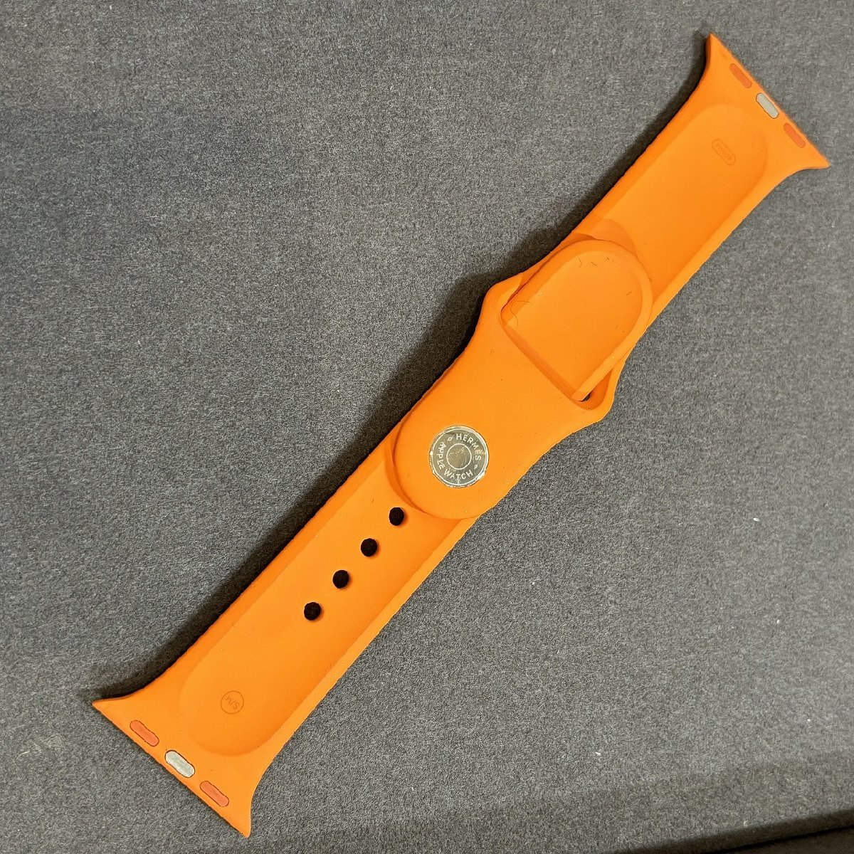 Ω便利！【AppleWatch アップルウォッチ HERMES エルメス 40mm SERIES5 オレンジバンド おしゃれ 上品】NA00573_画像8