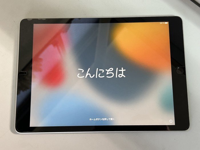 #綺麗【Apple アップル iPad A2602 Retina 10.2インチ Wi-Fi 64GB 第9世代 SILVER 初期化済み タブレット 本体】P02071