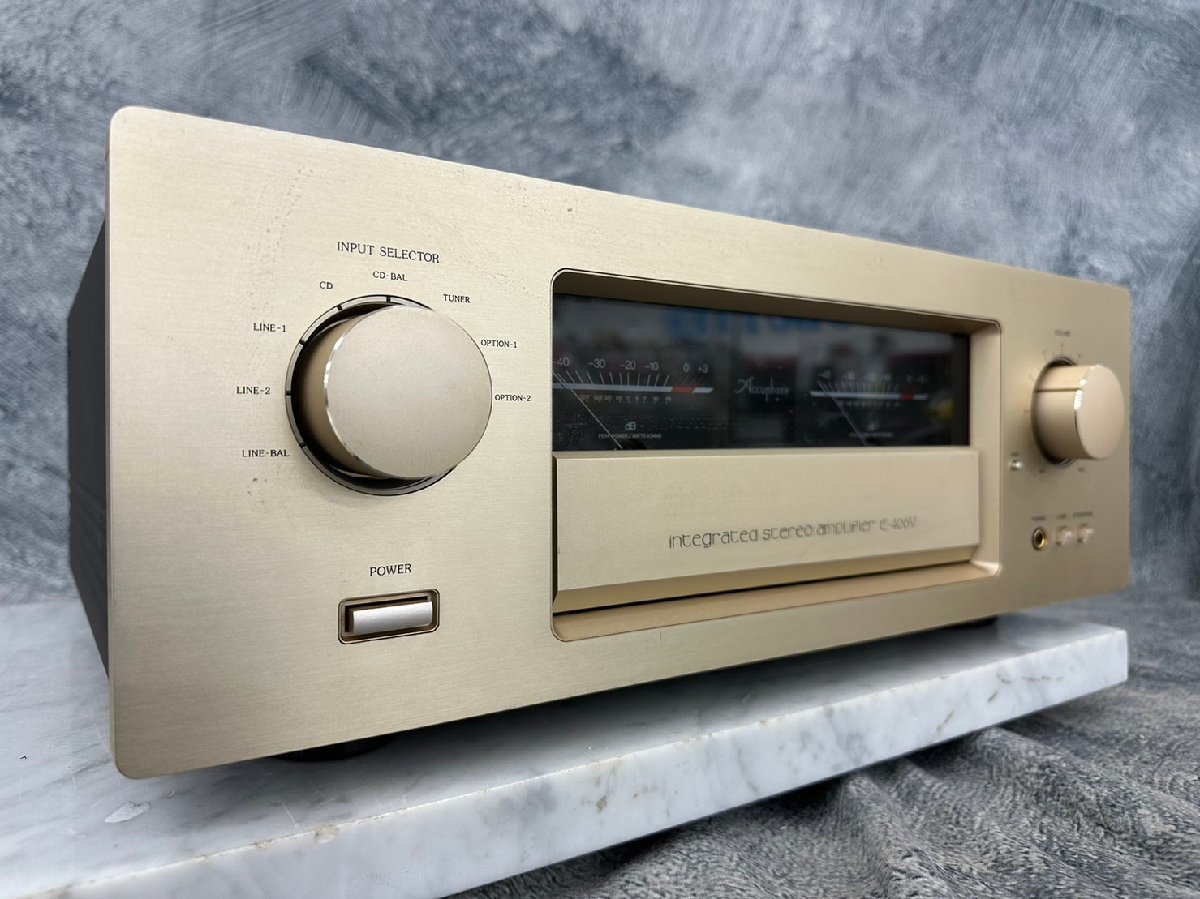 □t2065　中古★Accuphase　E-406V　アキュフェーズ　プリメインアンプ　本体のみ_画像1