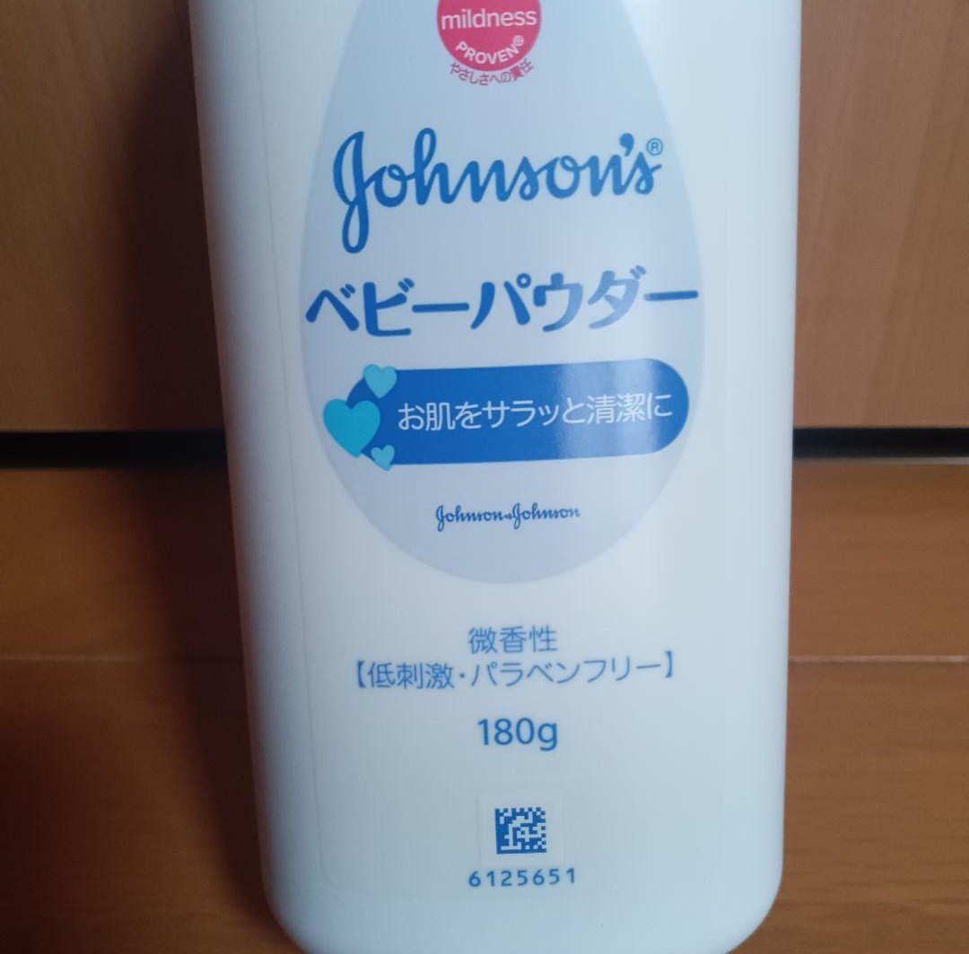 Johnson's ジョンソン ベビーパウダー 2本 シェーカータイプ 180gx2本 ジョンソン シッカロール 天瓜粉 微香性 新品 未使用品 2本セットの画像7