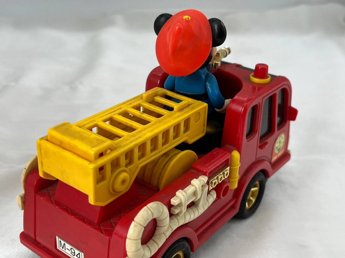 sk7215060/Disney ディズニー 玩具 レトロおもちゃ ミッキー ヴィンテージ 1983年 1984年 ゼンマイ 消防車 車の画像9