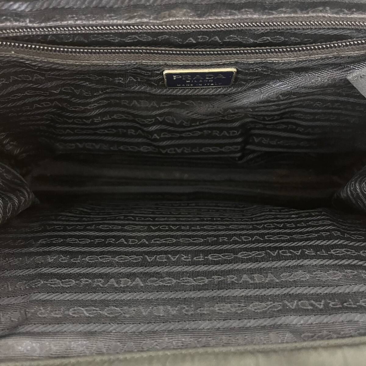 1000円スタート【中古】PRADA プラダ ナイロンバッグ レディース 小物 ハンドバッグ ブラック アクセサリー トート 黒_画像9