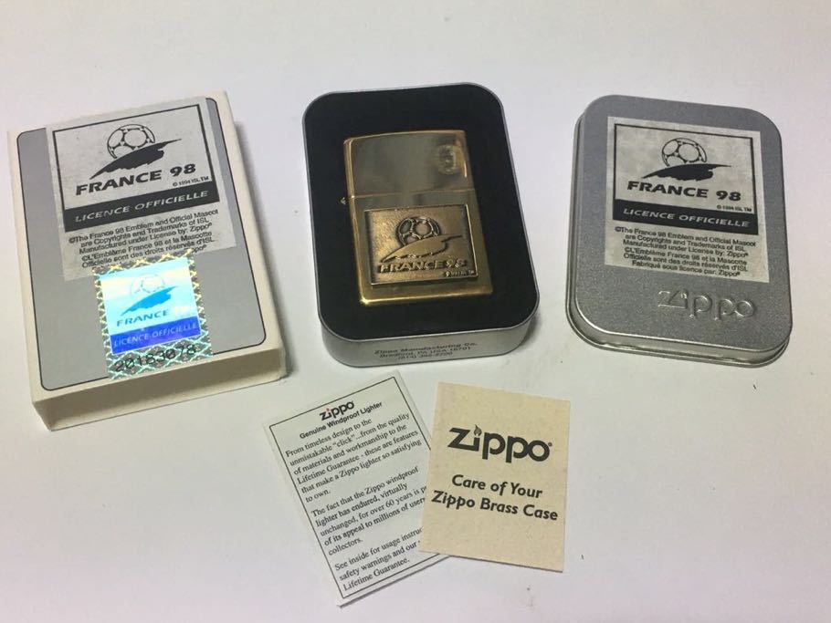 【限定品】ZIPPO/ジッポー・FIFA ワールドカップ '98 フランス大会エンブレム…_画像1