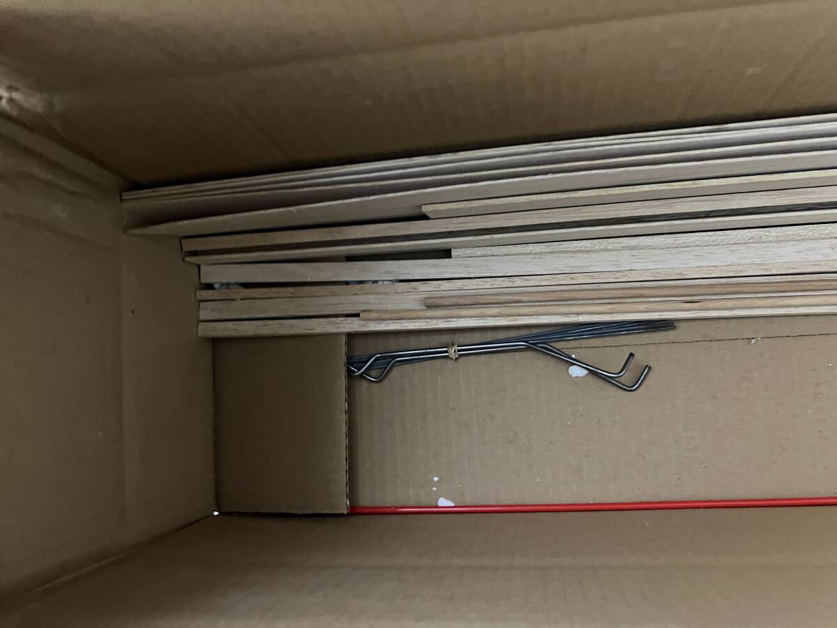 C-FWNT DA20 飛行機 模型 未組立 現状品 詳細不明 閉店品 店舗 C-FWNT DA20 飛行機 模型 未組立 現状品 詳細不明 閉店品 店舗