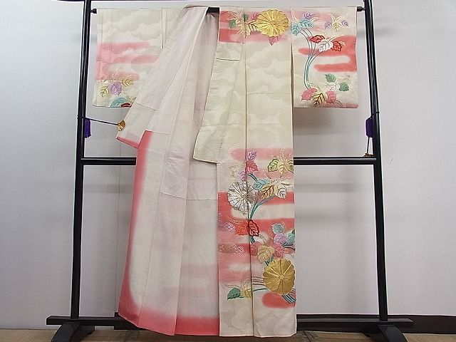 平和屋川間店■訪問着　駒刺繍　刺繍　エ霞桐菊文　金銀彩　逸品　ut3729_画像2