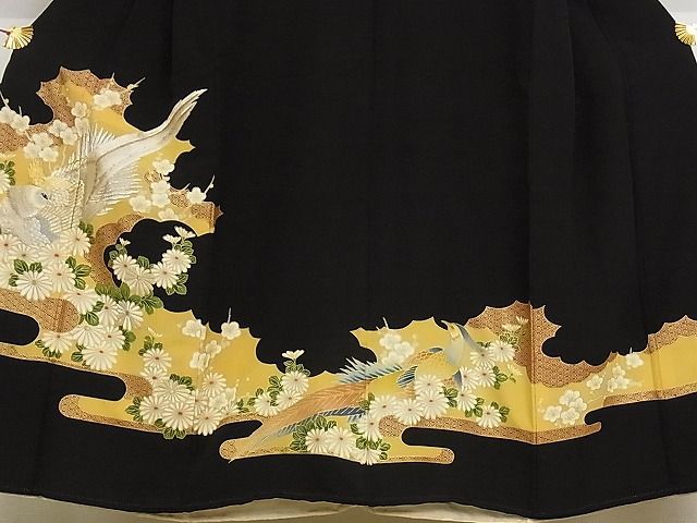 平和屋川間店■豪華黒留袖　刺繍　花鳥文　金銀糸　着丈148cm　裄丈63.5cm　正絹　逸品　A-bw3799_画像3