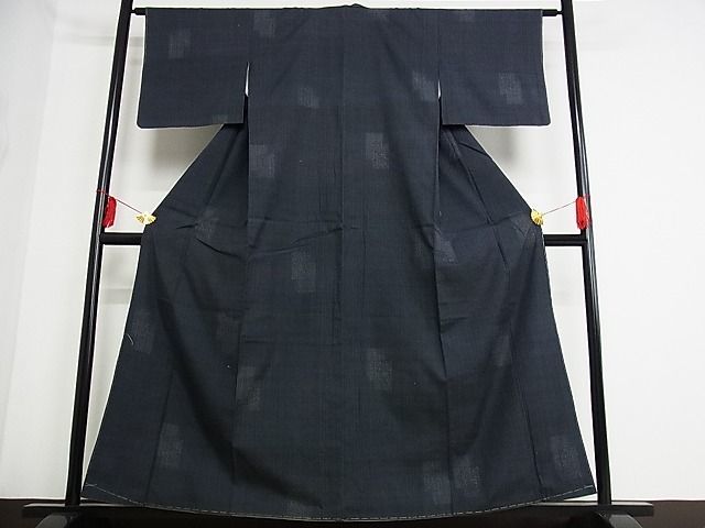 平和屋-こころ店■上質な紬　色紙亀甲文　着丈157cm　裄丈62cm　正絹　逸品　B-oa8427_画像2