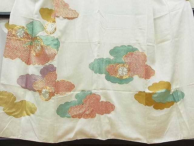 平和屋2■豪華振袖　駒刺繍　雲取り吉祥花丸文　金彩　逸品　fe8128_画像4