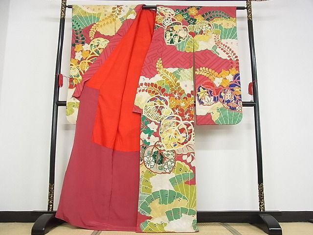 平和屋-こころ店□極上　アンティーク　大正ロマン　振袖　刺繍　踊り桐　金銀彩　着丈167cm　裄丈63cm　正絹　逸品　3kk3295_画像2