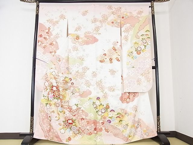 平和屋2■豪華振袖　駒刺繍　貝桶吉祥花文　舞桜　暈し染め　金彩　逸品　1ps3689