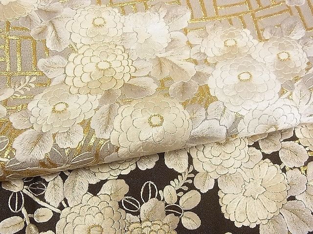 平和屋-こころ店■豪華色留袖　総刺繍　花籬文　暈し染め　金糸　着丈163.5cm　裄丈68cm　正絹　逸品　A-ta8715_画像6