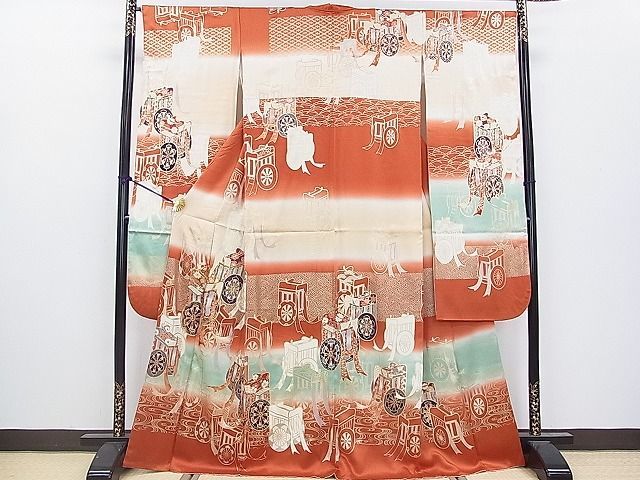 平和屋川間店■豪華振袖　駒刺繍　御所車花文　暈し染め　金彩　逸品　cf4491_画像1