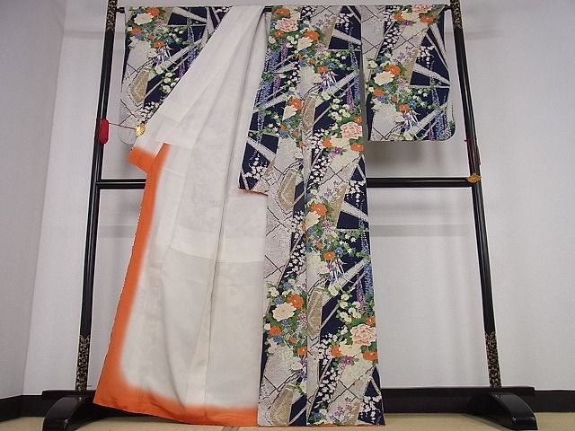 平和屋川間店■上質な小紋　吉祥草花文　金彩　着丈165.5cm　裄丈65.5cm　正絹　逸品　A-ja3149_画像3