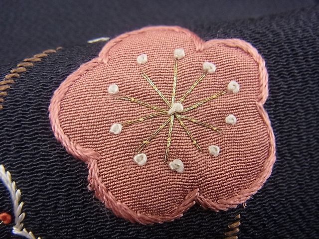 平和屋川間店■訪問着　総刺繍　相良刺繍　駒刺繍　兎花丸文　金糸　逸品　n-sg0806_画像7