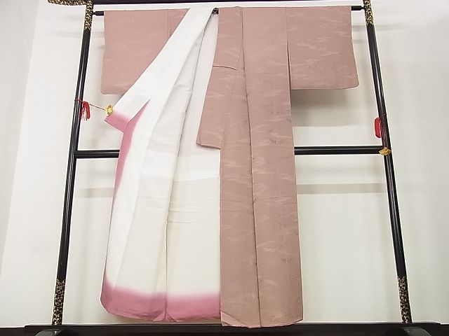 平和屋-こころ店■上質な色無地　露芝地紋　鴇色　着丈151.5cm　裄丈62cm　正絹　逸品　未使用　A-ja5740_画像2