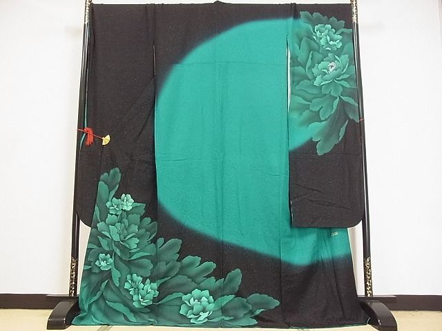 平和屋-こころ店■豪華振袖　PRINCES FURISODE　花　暈し染め　黒地　銀彩　銀通し地　着丈173.5cm　裄丈73.5cm　正絹　逸品　A-ta8807