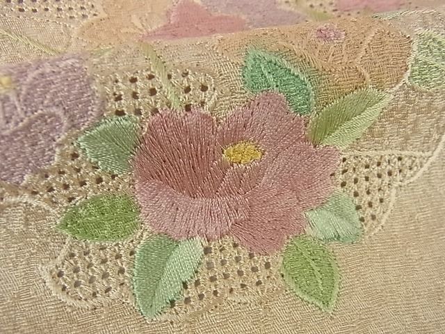 平和屋川間店■中国三大刺繍　スワトウ刺繍　汕頭刺繍　刺繍　訪問着　草花文　暈し染め　逸品　cm1676_画像8