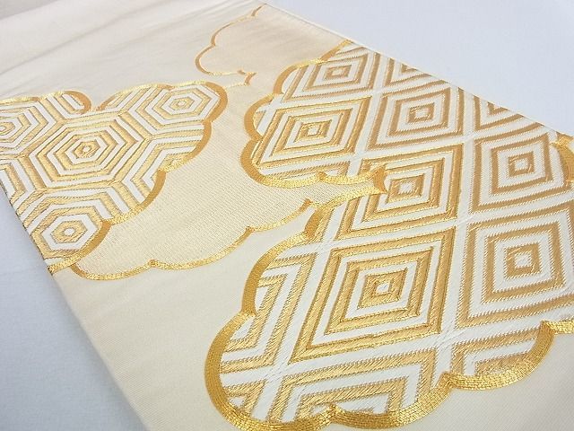 平和屋2■六通太鼓柄袋帯　駒刺繍　総刺繍　雲取り吉祥文　金糸　逸品　az7837_画像2