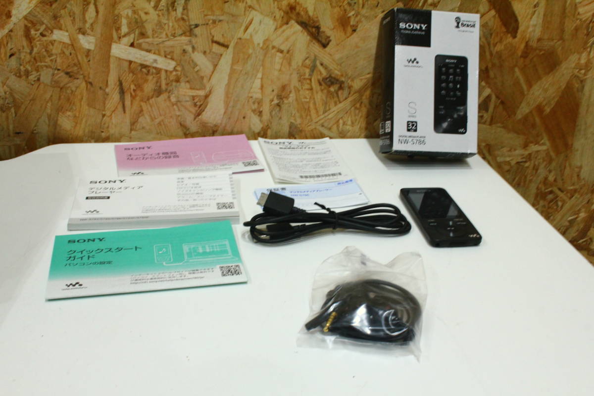 TH01293　SONY　NW-S786　デジタルMP3オーディオプレーヤー　Sシリーズ　動作確認済　中古品_画像1