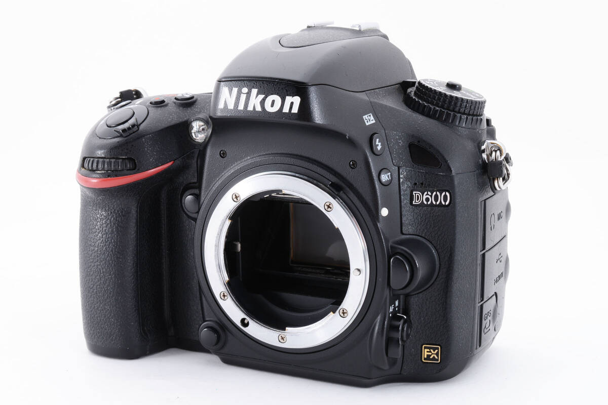 ★☆Nikon D600 ボディ デジタル一眼レフカメラ #3952☆★_画像2