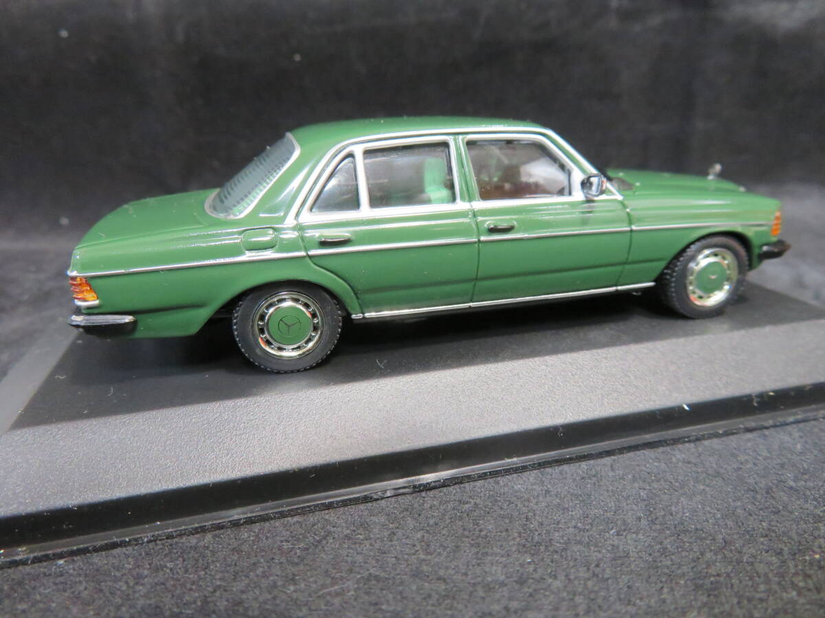 1/43 Mercedes Benz 280E 1976 зеленый 
