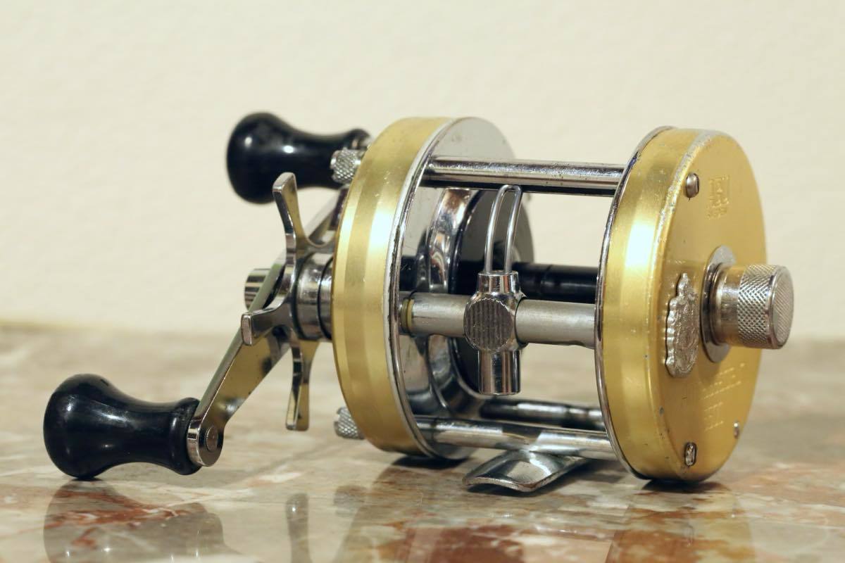 Abu Ambassadeur 5500G Champagne Gold 770200 アブ Abu Ambassadeur 5500G Champagne Gold 770200 アブ
