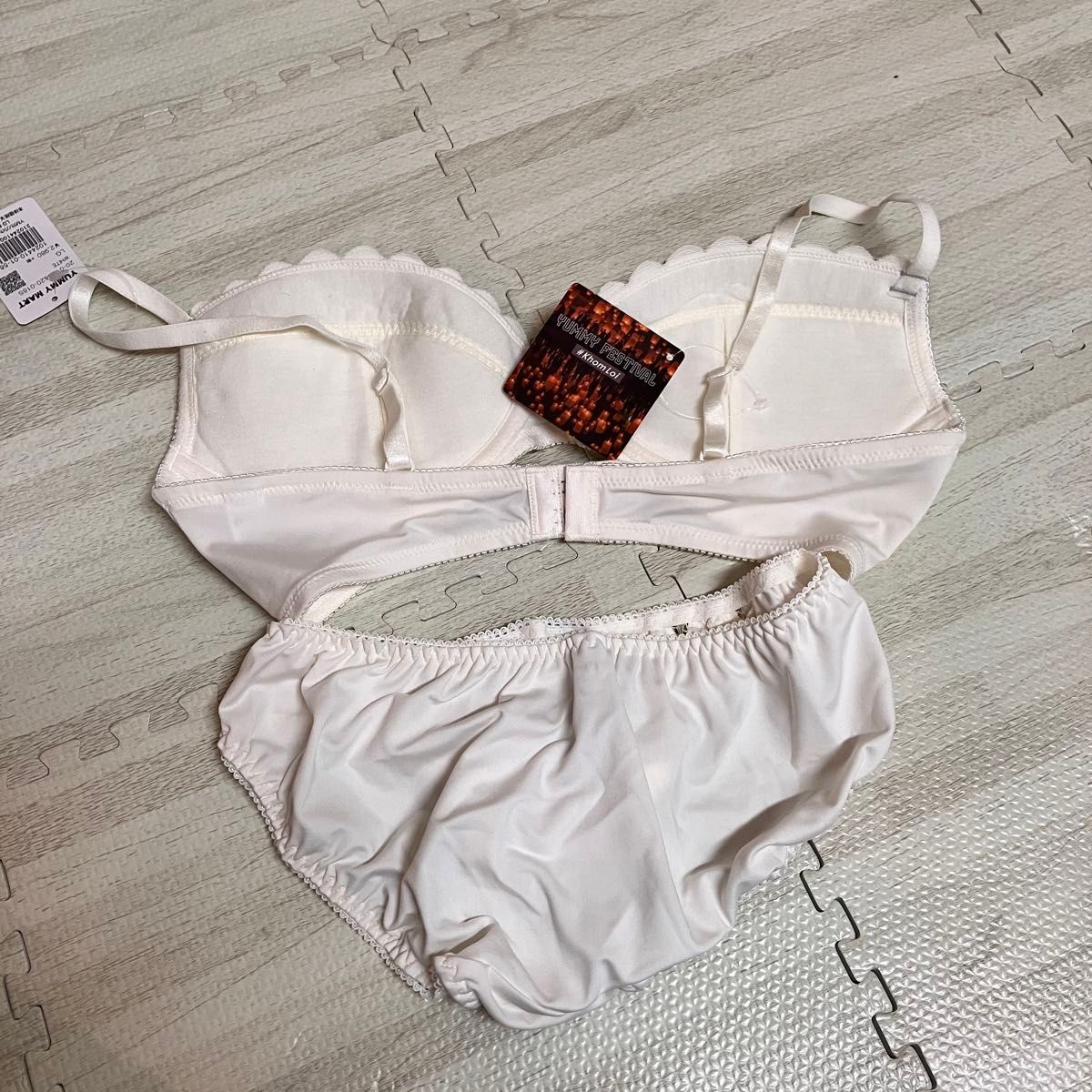 ピーチジョン ヤミーマート 下着セット 新品・未使用ピーチジョン PEACH JOHN YUMMY MART ブラセット D70