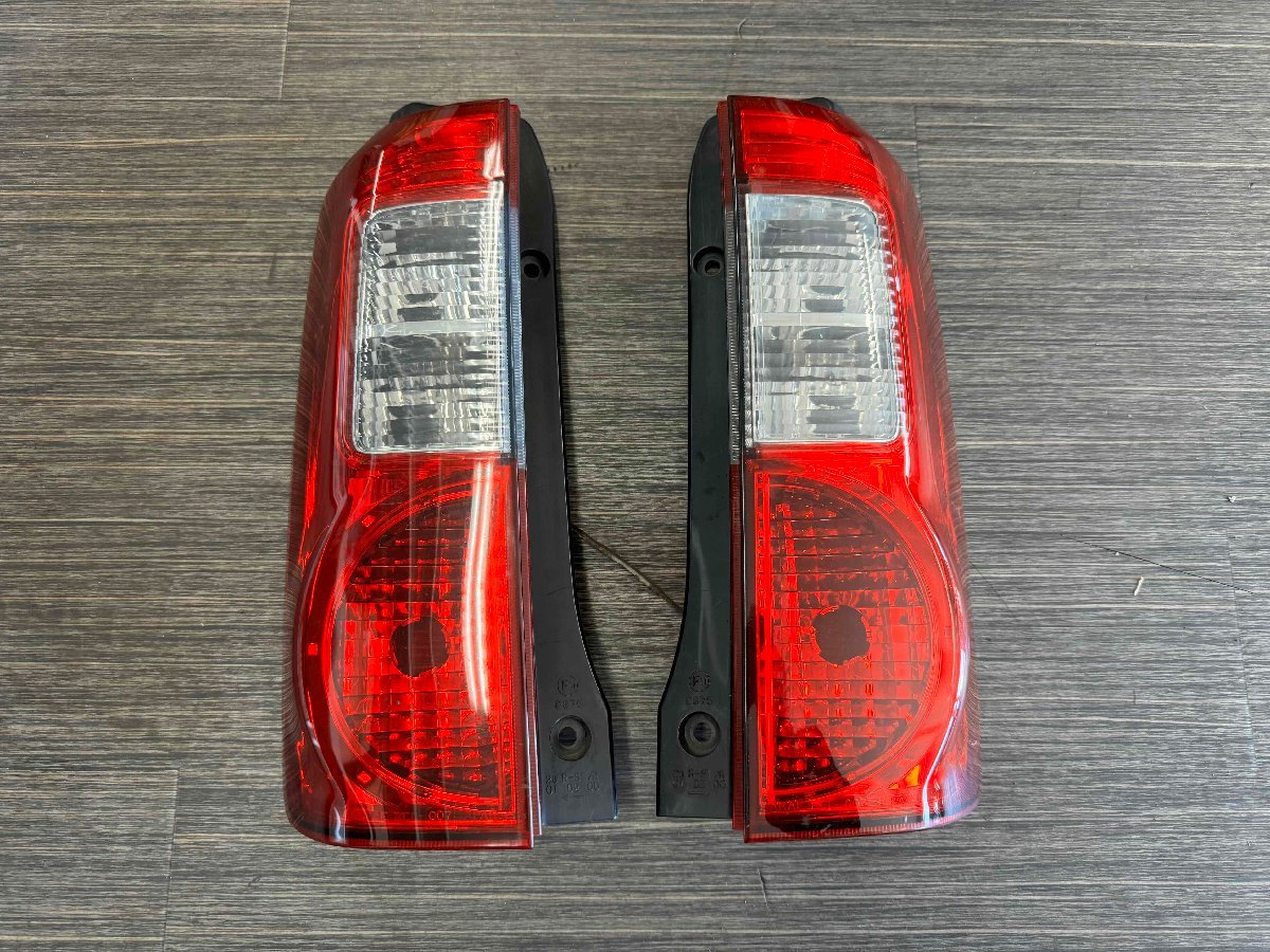 [ large price decline / last liquidation ] used * Mitsubishi original H81W EK Wagon tail light left right set *SAKAE RCL-007/MN189213/MN189214* lamp / tale lense 