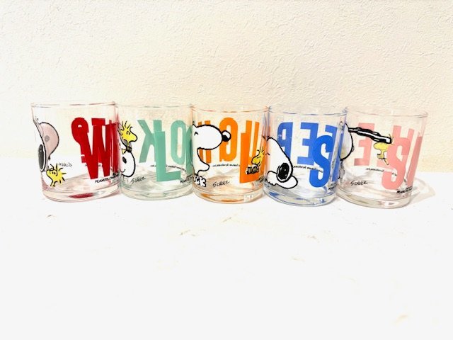 【美品】 SNOOPY スヌーピー グラスセット 10個セット カップ ガラス イラストコップ 来客用 おもてなし カラフル_画像4