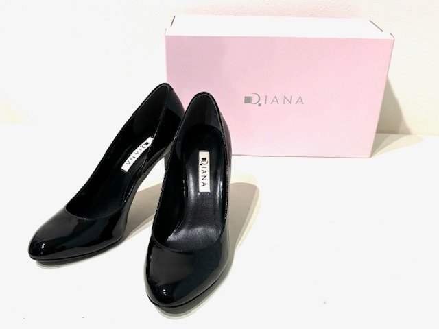 【未使用】DIANA ダイアナ レディース エナメル パンプス 23cm G-19270 ヒール ブラック 靴 ビジネス デイリー お出かけ シンプル_画像1