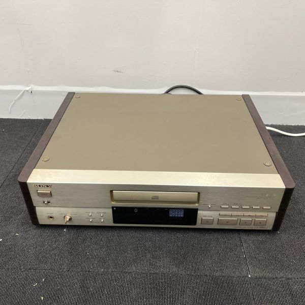 P235-D5-414 SONY ソニー CDプレイヤー CDP-555ESJ COMPACT DISC PLAYER オーディオ機器 音響機材 外箱付き ③_画像2