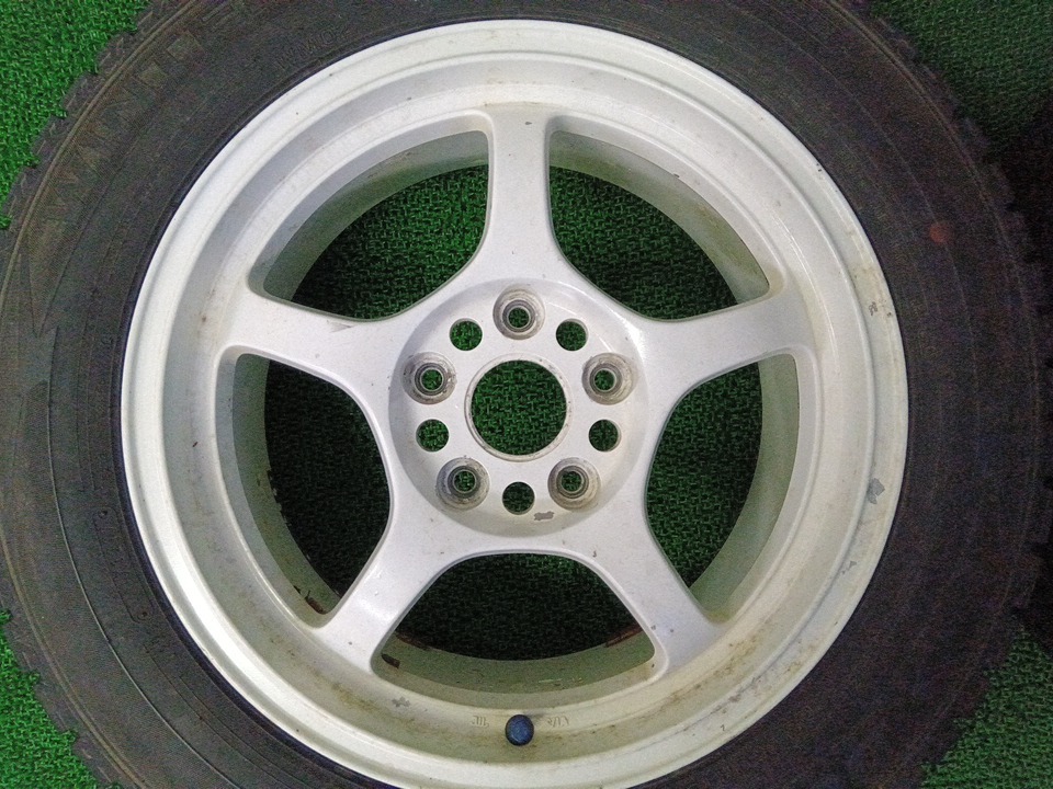 ダンロップ WM02 205/60R16 社外 RAYS FOUNDRY 16×7J 5H/114.3 溝有スタッドレス付4本 中古 売切!!_画像2