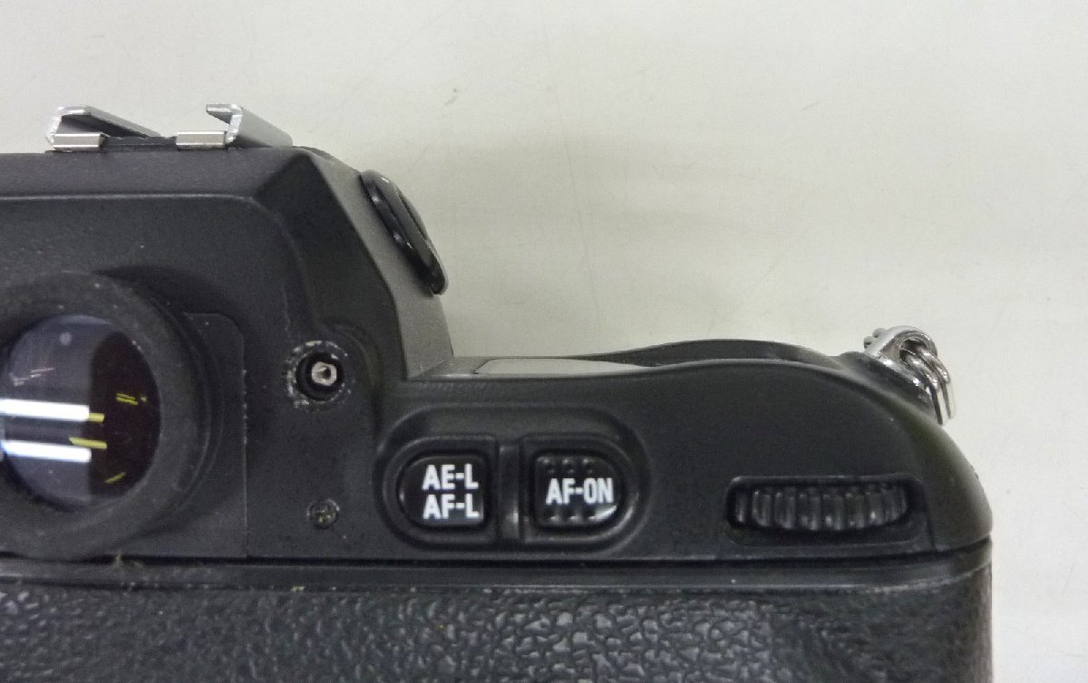 【ジャンク品】Nikon F100フィルムカメラ【中古】_画像3