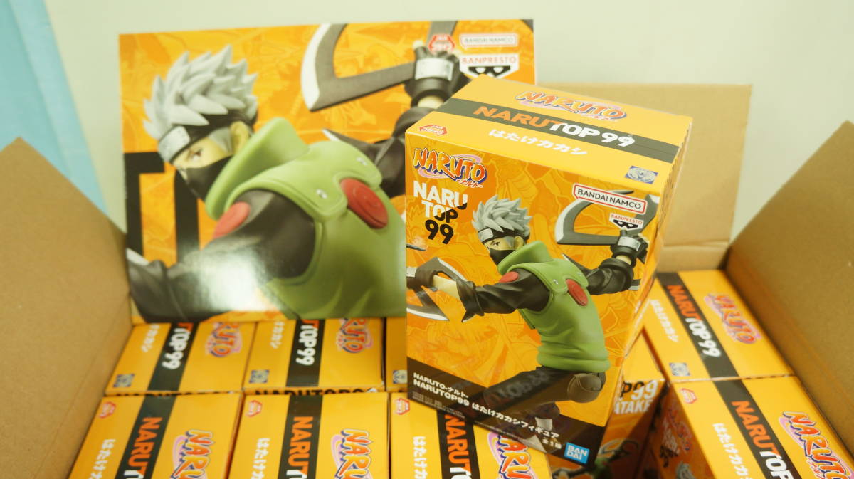 NARUTO -ナルト- NARUTOP99 はたけカカシ　フィギュア　未開封品10個セット　販促ポスター付き_画像1