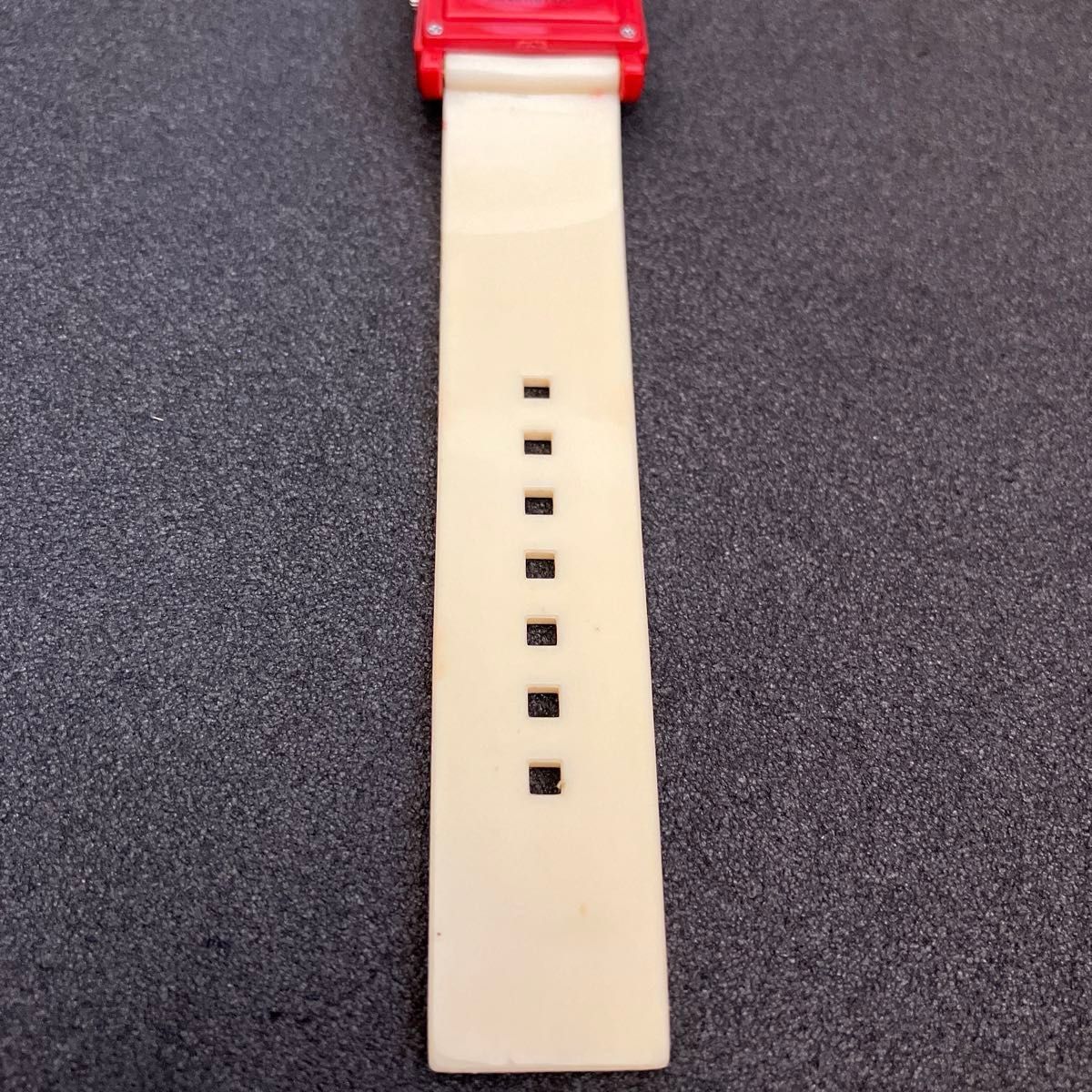 レトロ 任天堂 ファミリーコンピュータ アナログ 腕時計 ファミコン ジャンク品