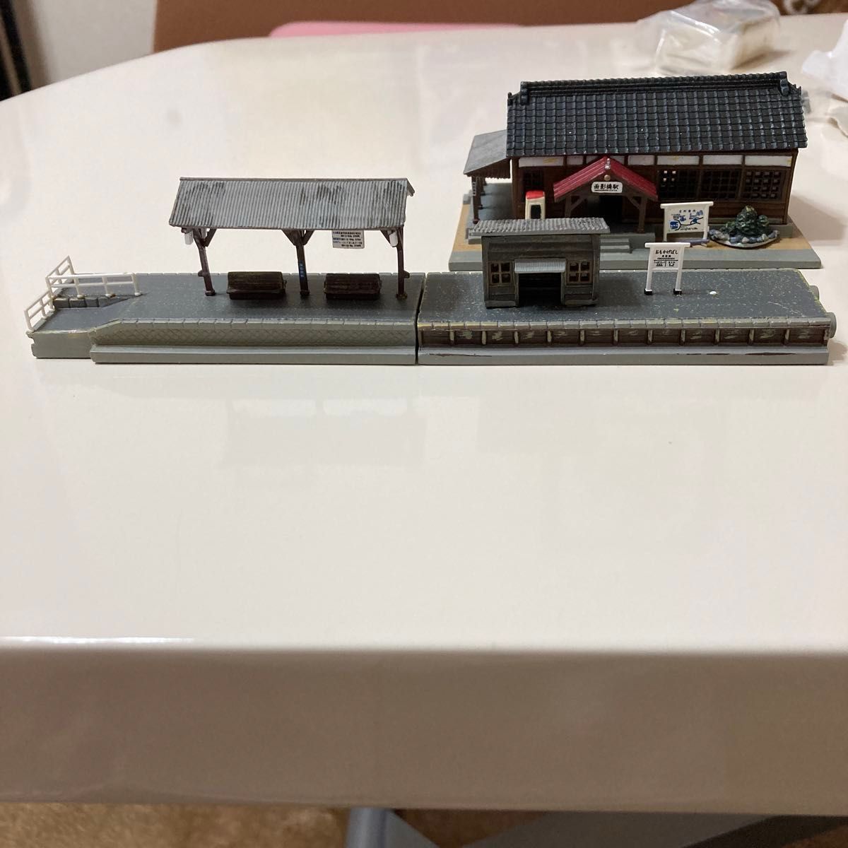 鉄道模型を作るという雑誌のジオラマの建物のセットです 細かい 鉄道模型を作るという雑誌のジオラマの建物のセットです 細かい