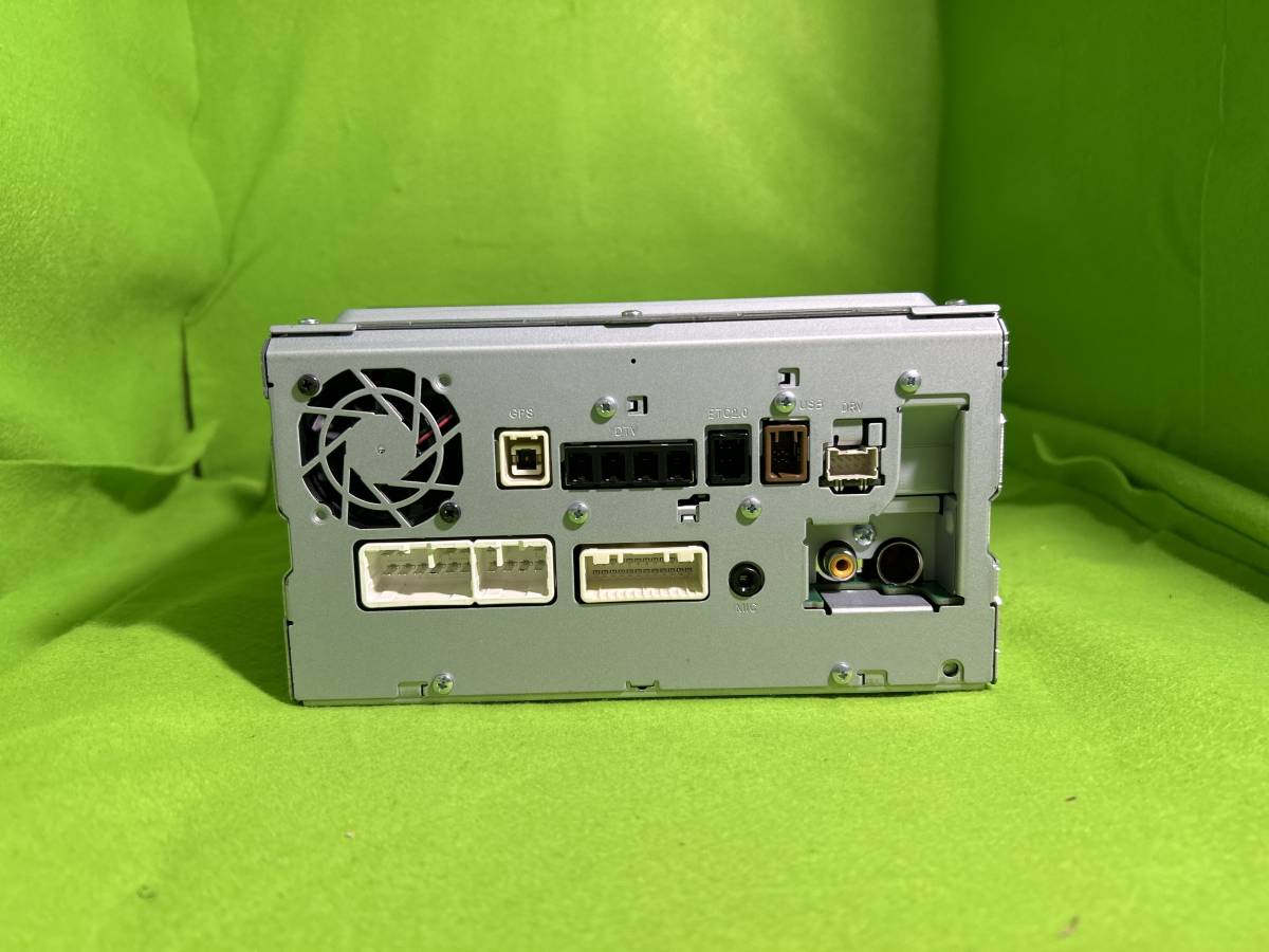 美品 トヨタ純正 NMZK-W73D 2023年製 地図データ更新済み 2023年 美品 トヨタ純正 NMZK-W73D 2023年製 地図データ更新済み 2023年