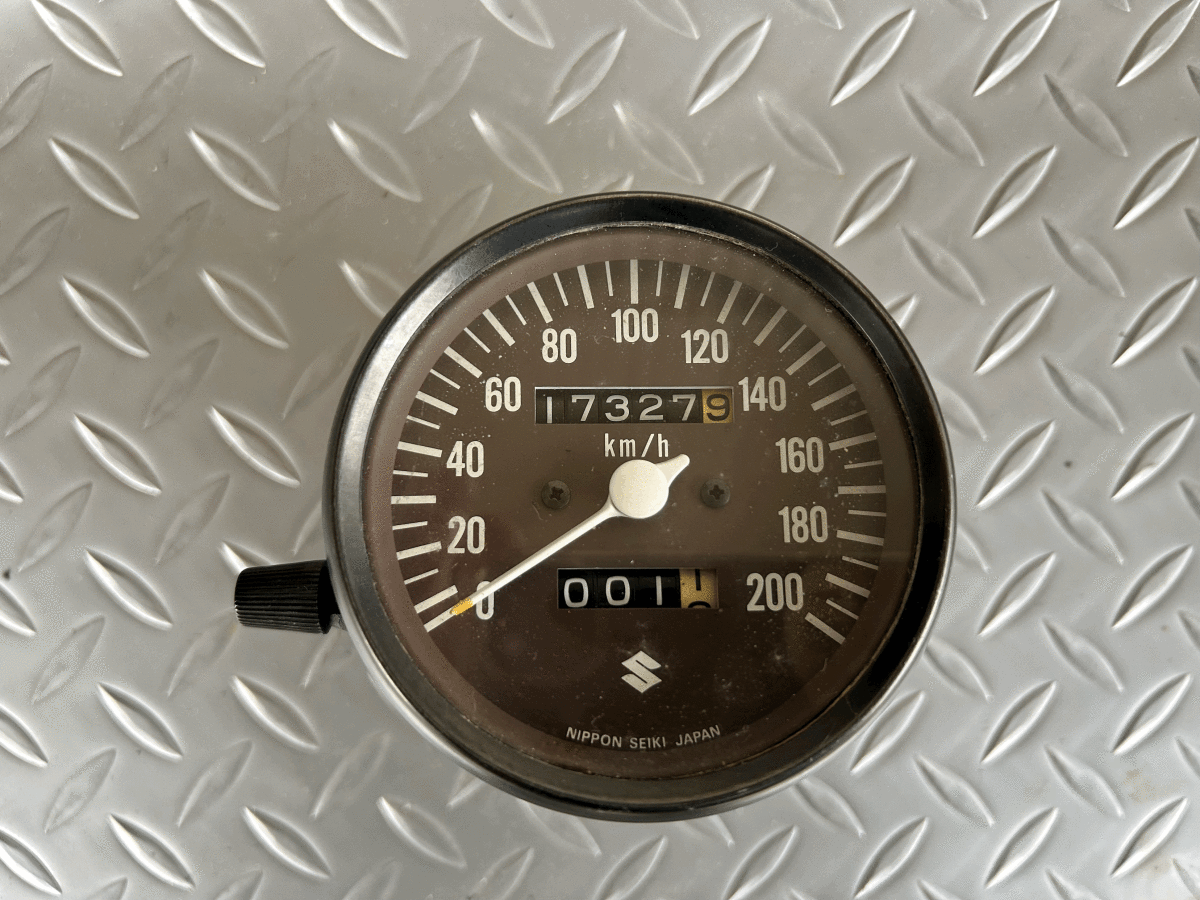 スズキ　初期型　GS400 　スピードメーター　メーター_画像1
