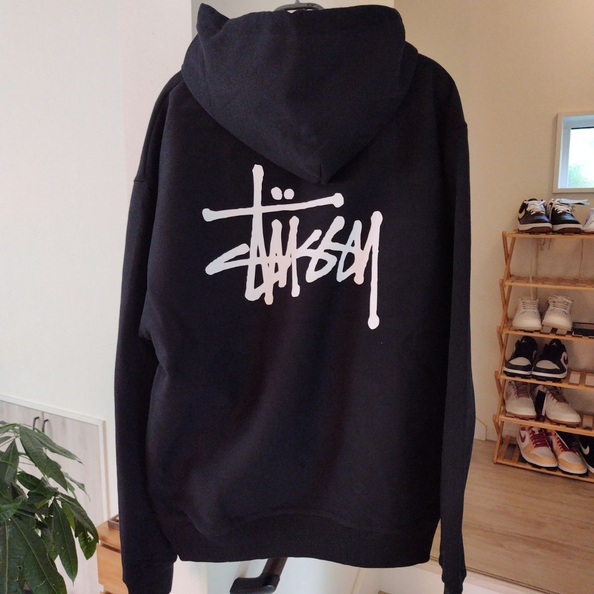 パーカー　L　ベーシック　STUSSY　黒